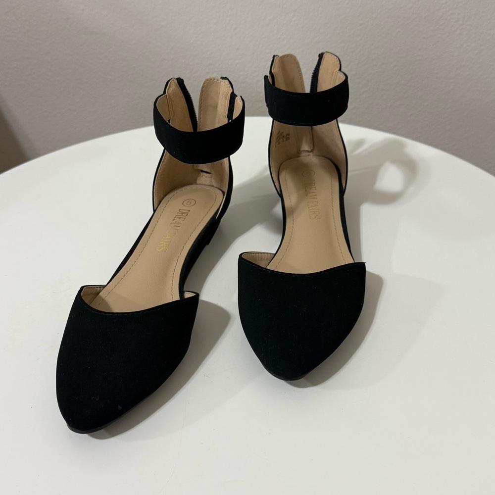 NEWBlack Ankle Strap Pointed Toe Low Wedge/Flat Women's Shoes
